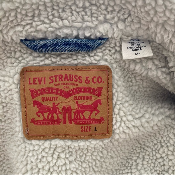 Levis shearling denim jacket - Picture 7 of 10